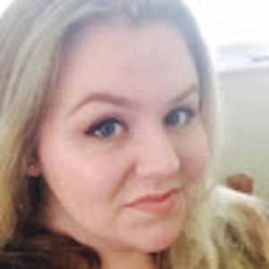 Meet your Posher, Abigail